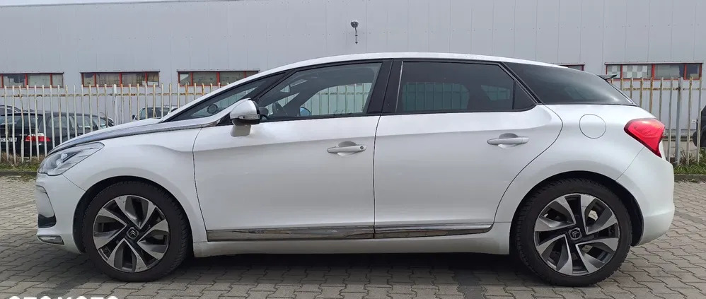 citroen świętokrzyskie Citroen DS5 cena 40777 przebieg: 232000, rok produkcji 2013 z Warszawa